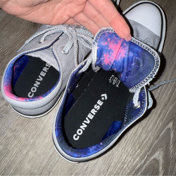 Chuck Taylor Low Top - Picture 3 of 4